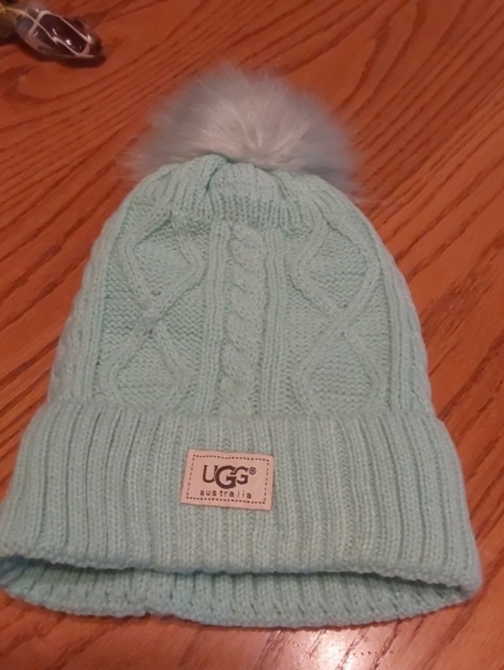 UGG Kids Mint Cable Knit Pom-Pom Beanie